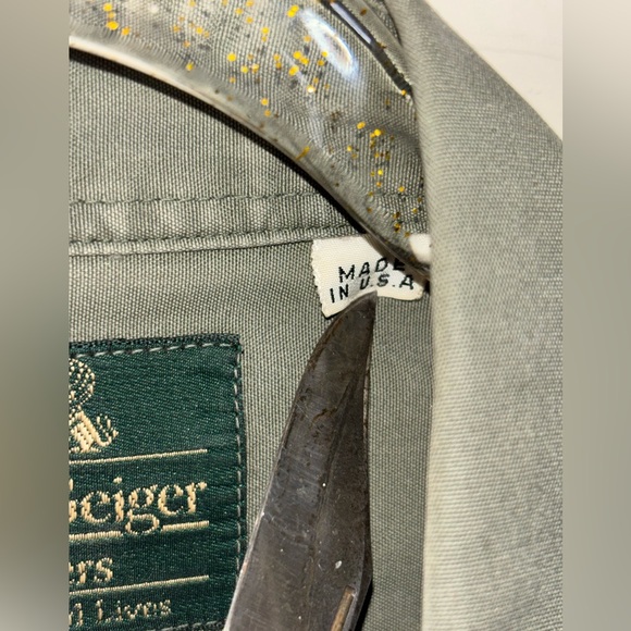 VTG Willis & Geiger Women’s Olive Button Down Long Sleeve Shirt Sz Large - Picture 9 of 11